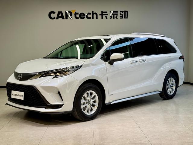 Toyota Granvia - фото 1