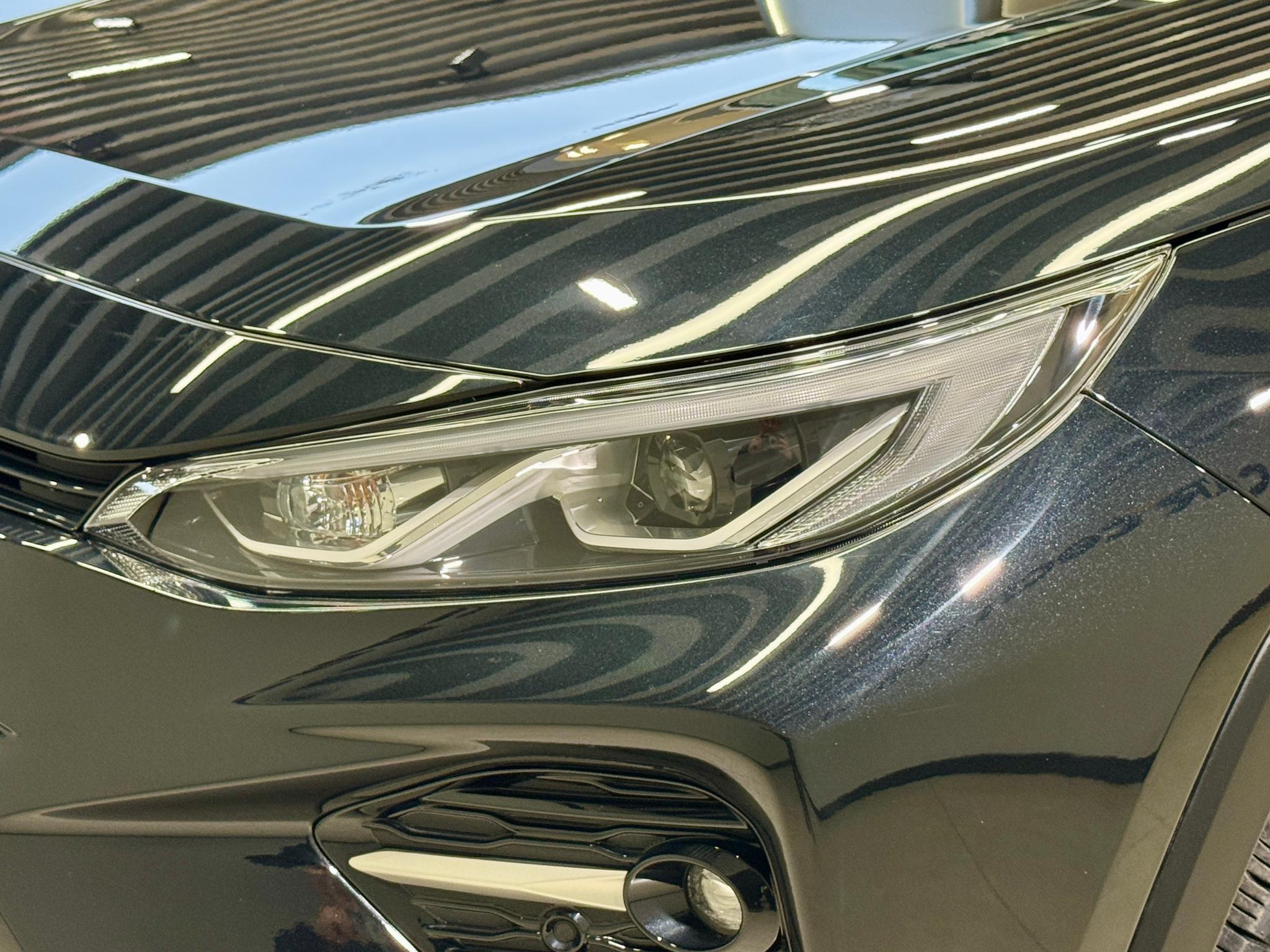 Toyota Wildlander 2023 2.5L Luxury