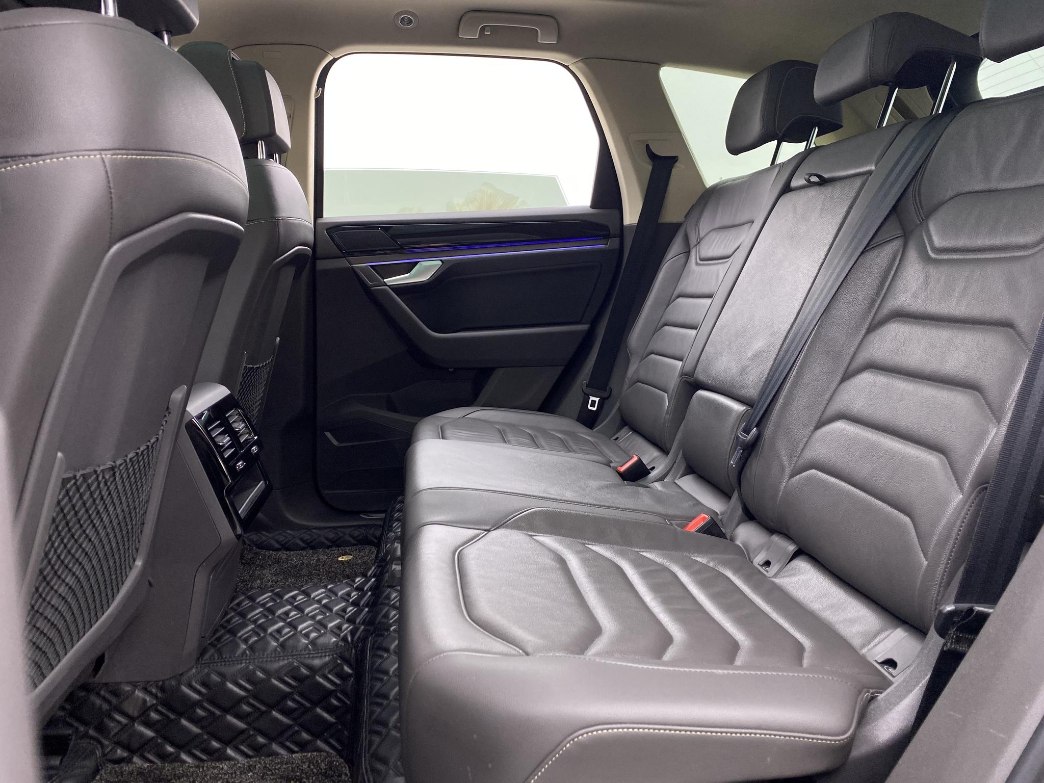 Volkswagen Touareg 2022 3.0TSI Sport