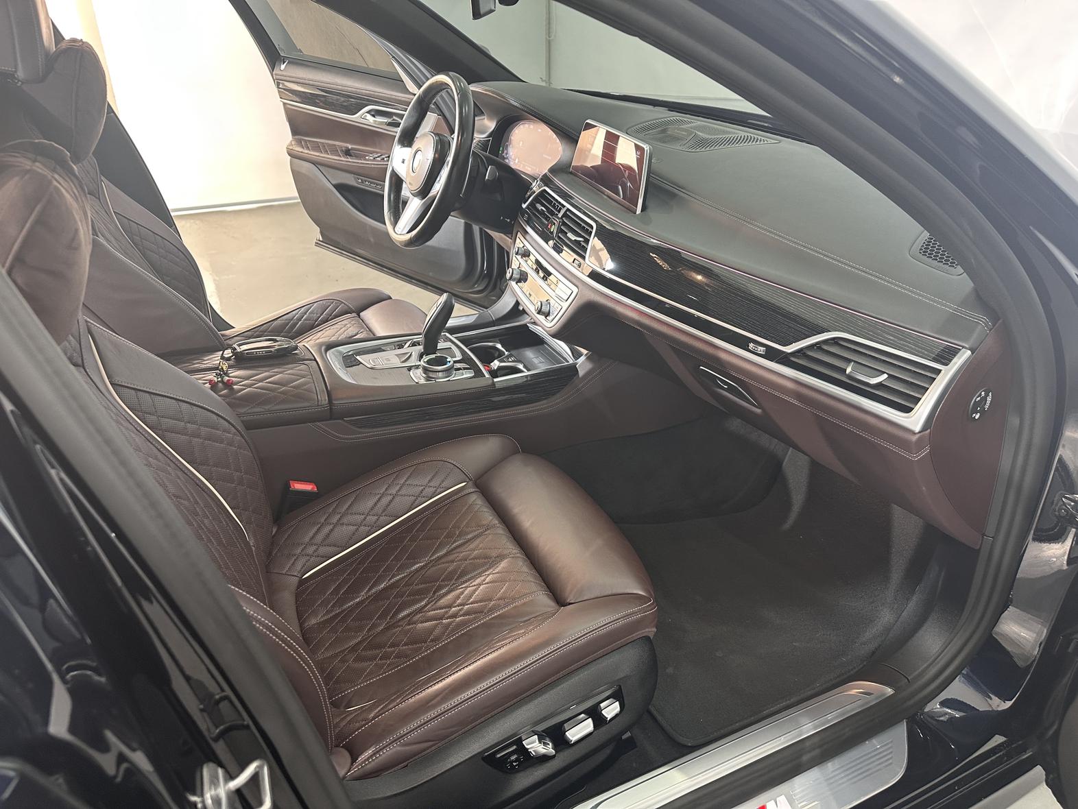 BMW 7 Series 7 2021 740Li Lead M Sport