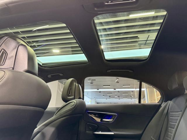 Mercedes Benz C-Class 2023 — фото 26