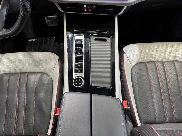 Volkswagen Teramont 2023 X 530 V 6 4 WD — фото 12