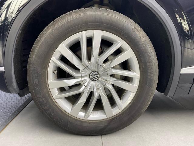 Volkswagen Touareg 2019 Черный из Китая, фото 2