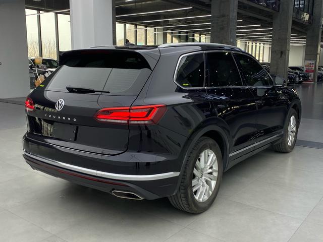 Volkswagen Touareg id 3857145 из Китая 7