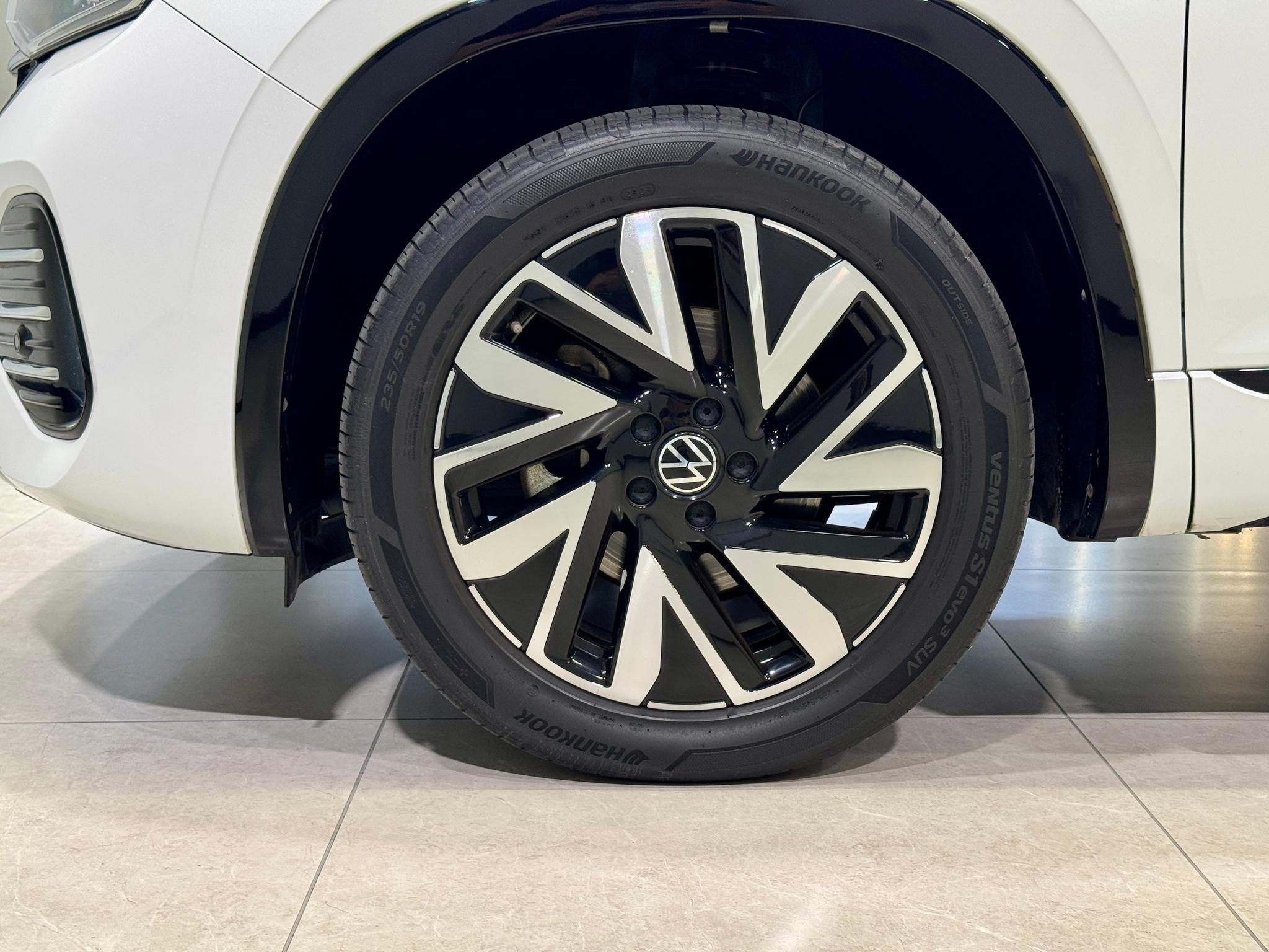 Volkswagen Tayron 2023 380TSI R-Line