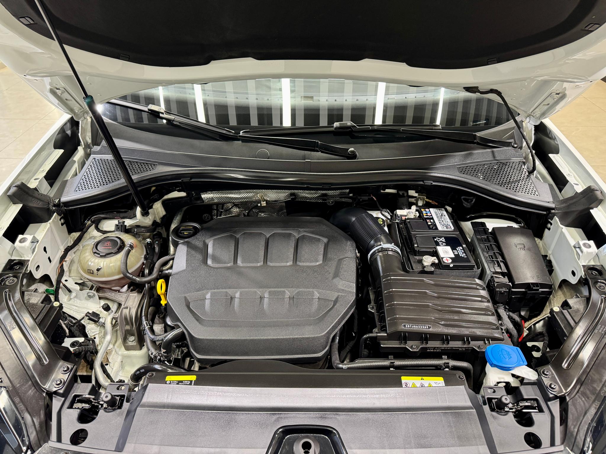 Volkswagen Tayron 2023 380TSI R-Line
