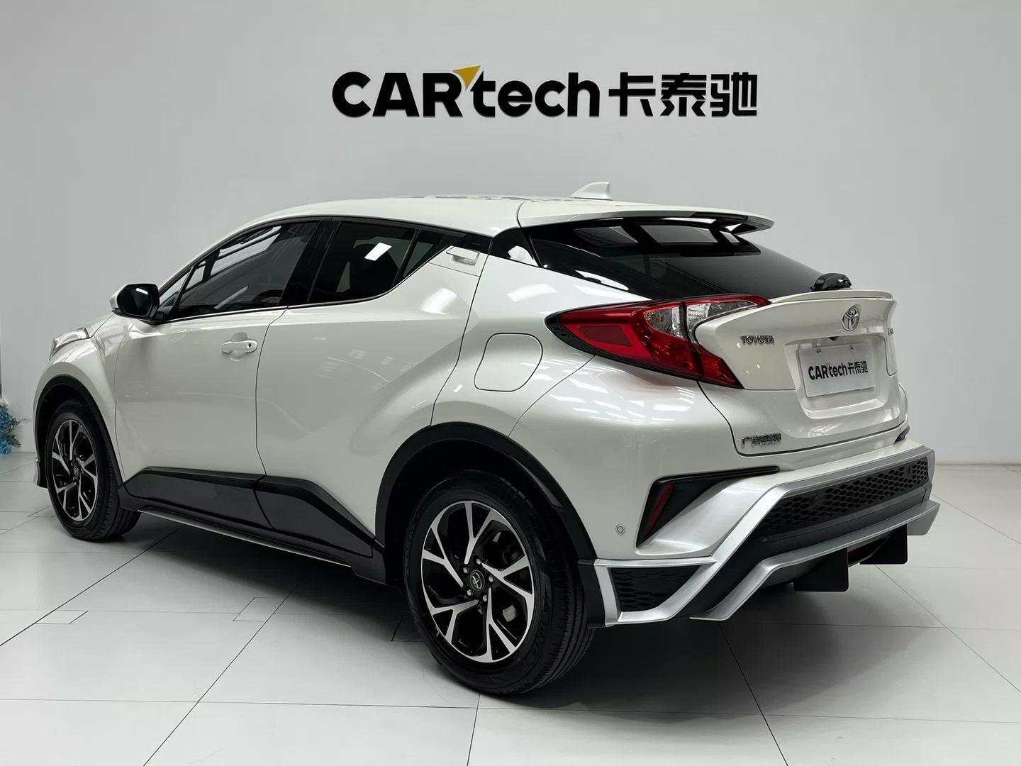 Toyota C-HR 2018 2.0L Lead V