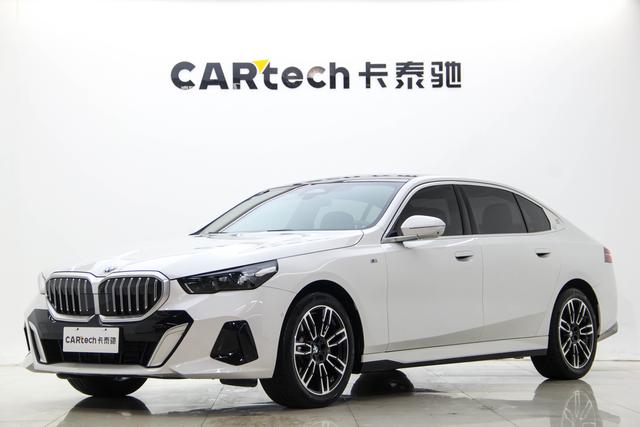 BMW 5-Series 2024 530 Li Leading M