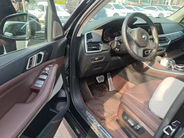 BMW X5 2023 Черный из Китая, фото 2