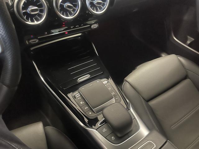 Mercedes-Benz A-Class AMG 2020 AMG A 35 L 4 MATIC — фото 18