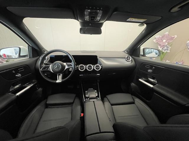 Mercedes-Benz GLA 2024 GLA 220 — фото 16