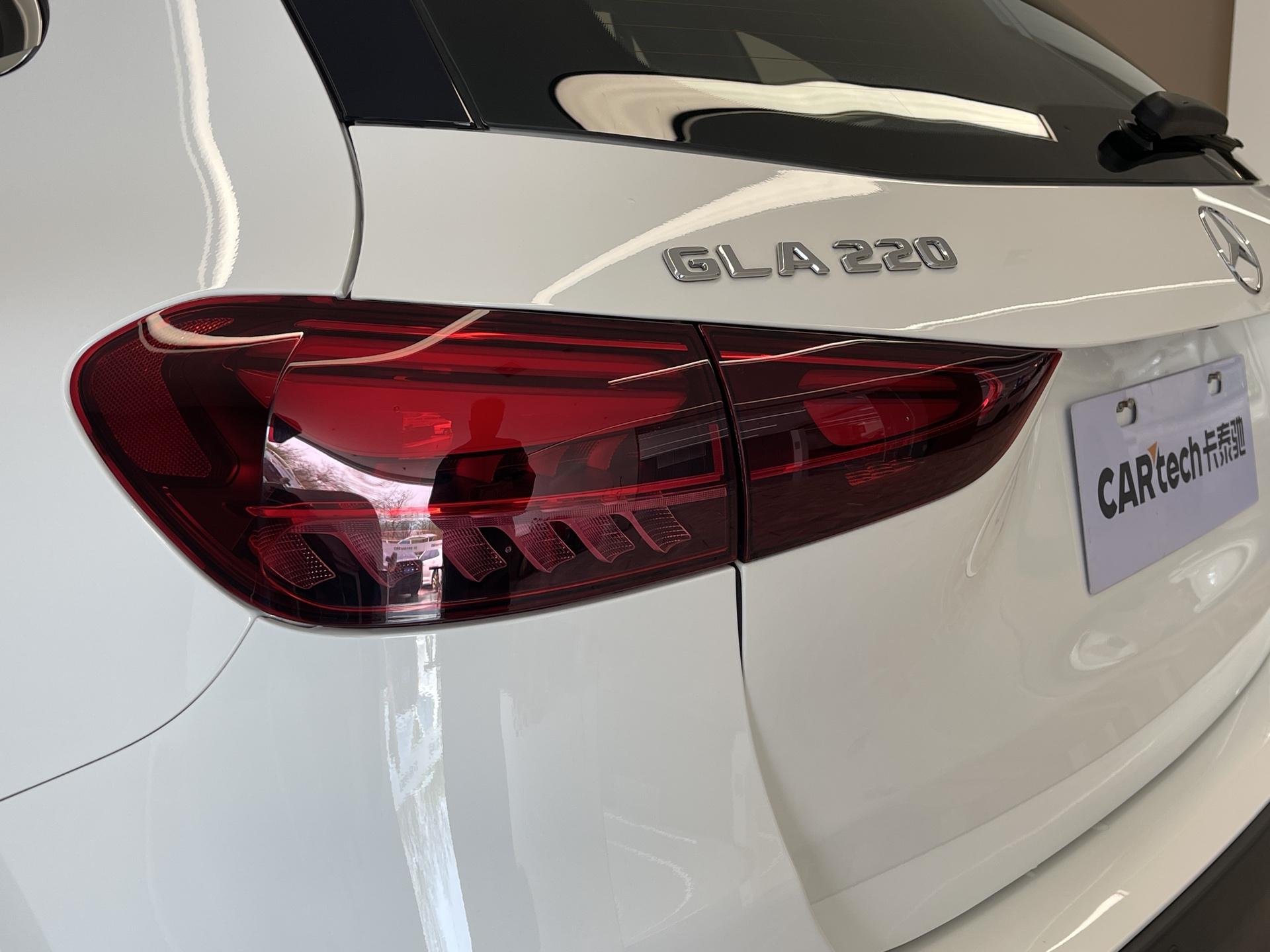 Mercedes-Benz GLA 2024 GLA 220