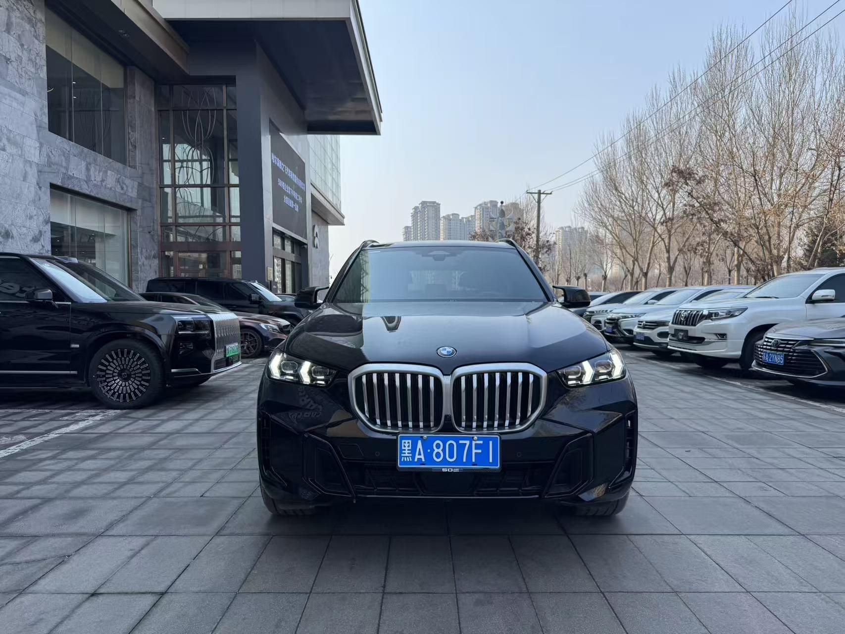 BMW X5 2023 xDrive40Li M Sport
