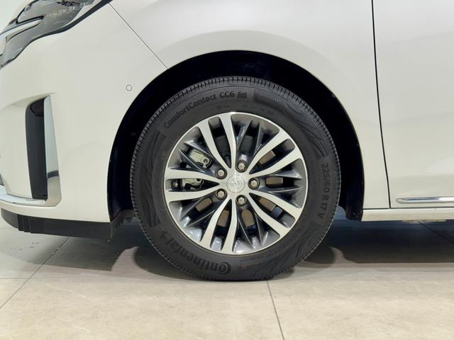 Buick GL8 2023 ES 2.0 T — фото 11