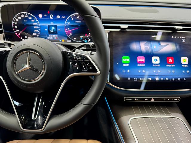 Mercedes-Benz E-Class 2025 E 300 L — фото 13
