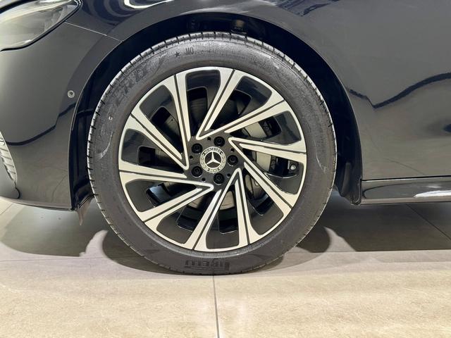 Mercedes-Benz E-Class 2024 E 300 L Luxury — фото 12