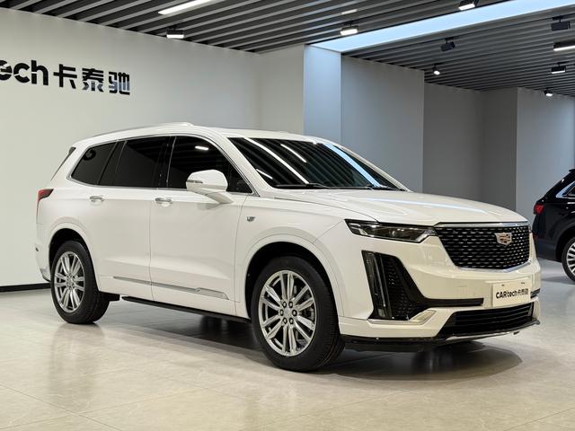 Cadillac XT6 2022 2.0 T 4 WDLuxury — фото 3