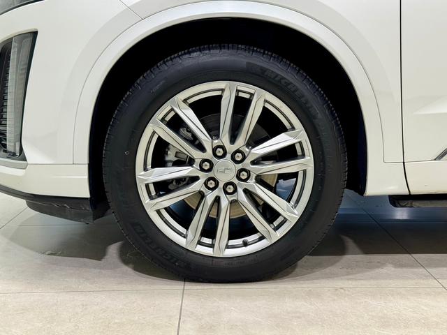 Cadillac XT6 2022 2.0 T 4 WDLuxury — фото 13