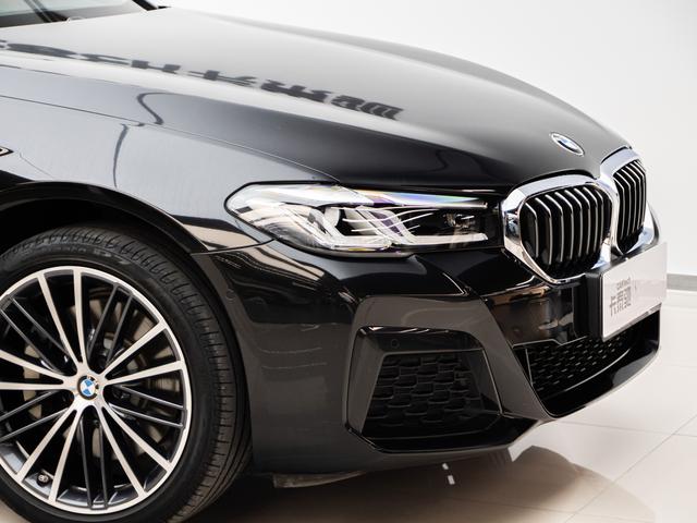 BMW 5-Series 2023 530 Li Leading — фото 10