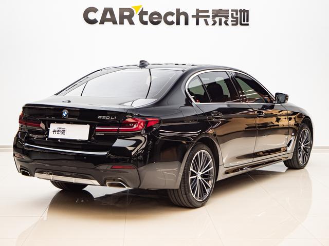 BMW 5-Series 2023 530 Li Leading — фото 4