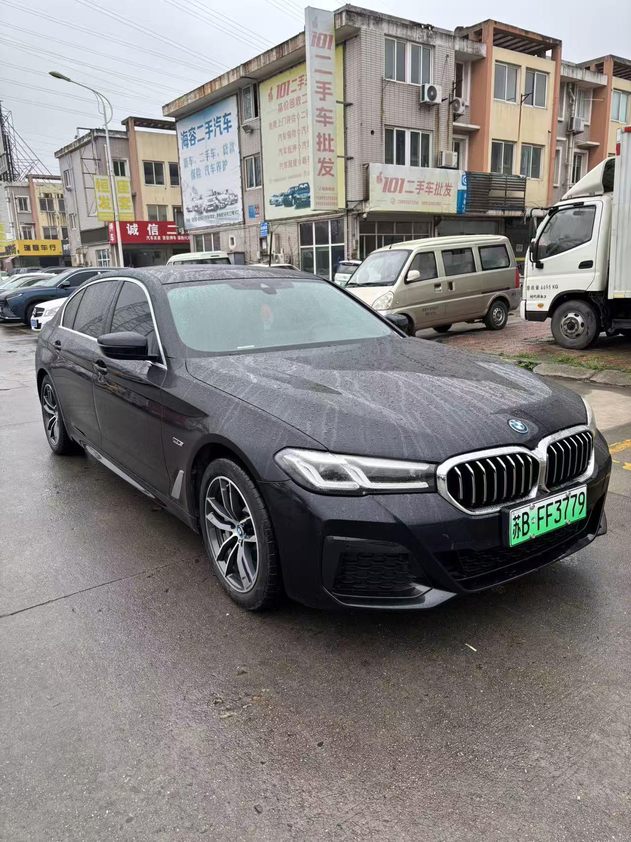 BMW 5 серииPHEV 5 PHEV 2022 535Le M Sport