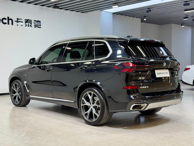 BMW X5 2023 x Drive 30 Li M — фото 5