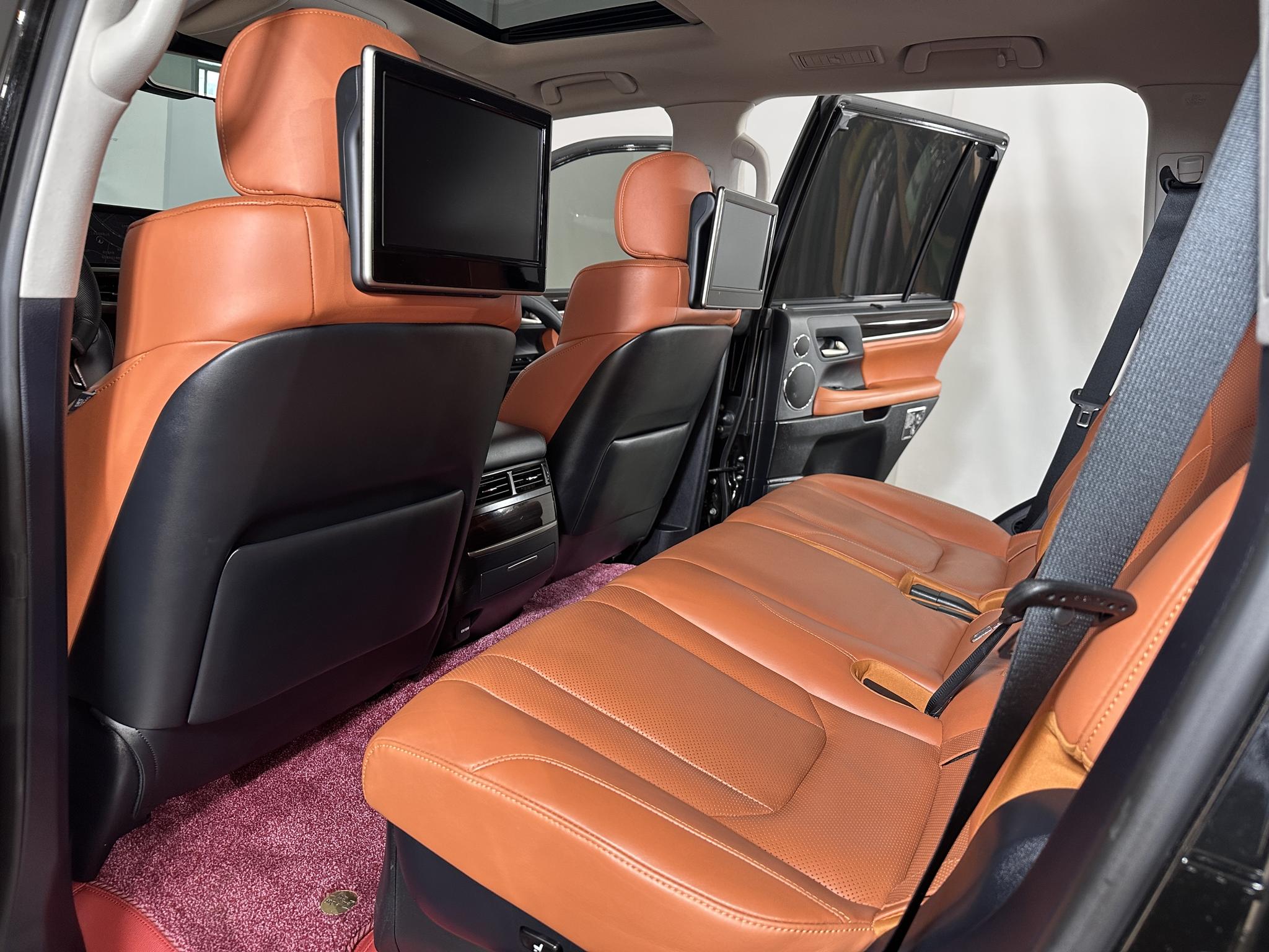 Lexus LX 2019 570 Luxury