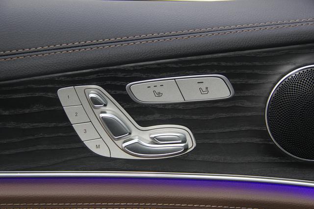 Mercedes-Benz E-Class 2023 E 300 L — фото 19