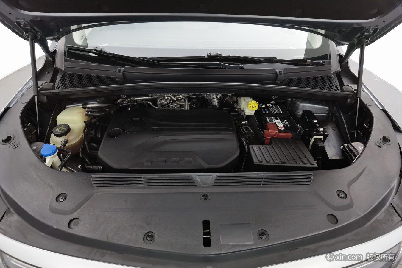 Roewe iMAX8 2021 400TGI Supreme