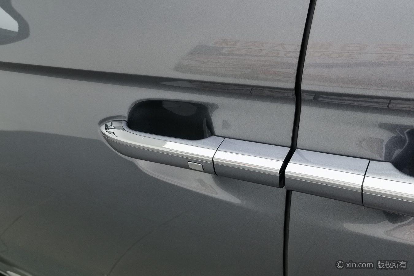 Roewe iMAX8 2021 400TGI Supreme