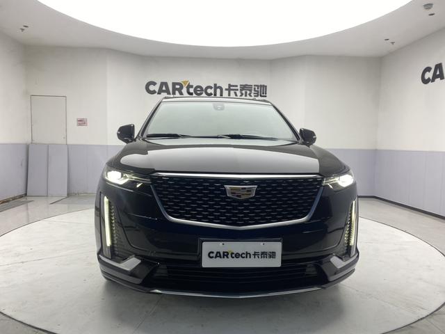Cadillac XT6 2022 2.0 T 4 WD — фото 2