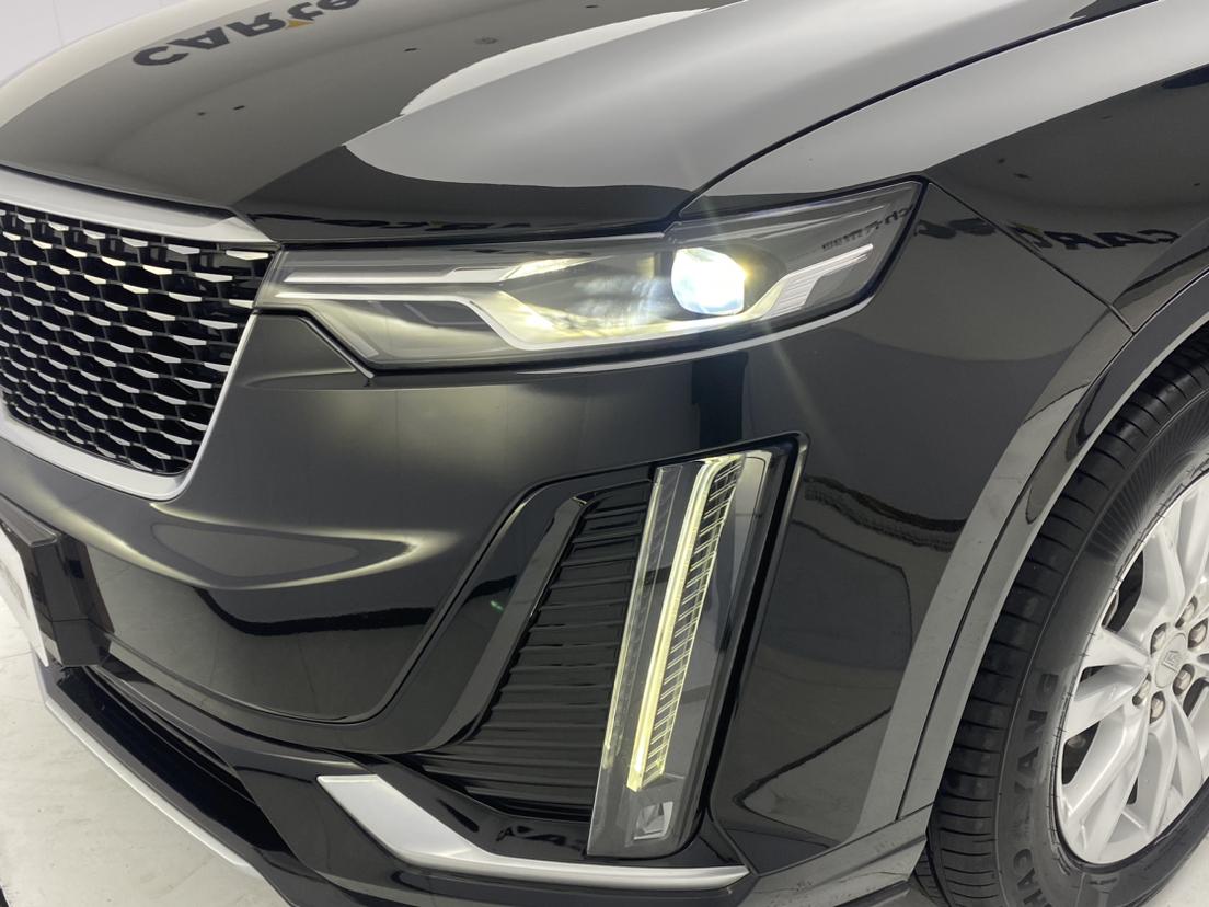 Cadillac XT6 2022 2.0T мест