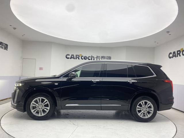 Cadillac XT6 2022 2.0 T 4 WD — фото 4