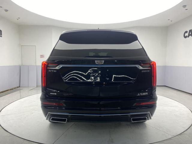 Cadillac XT6 2022 2.0 T 4 WD — фото 6