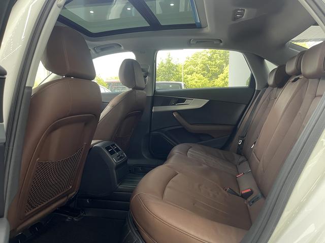 Audi A4L 2018 30 40 TFSI — фото 11