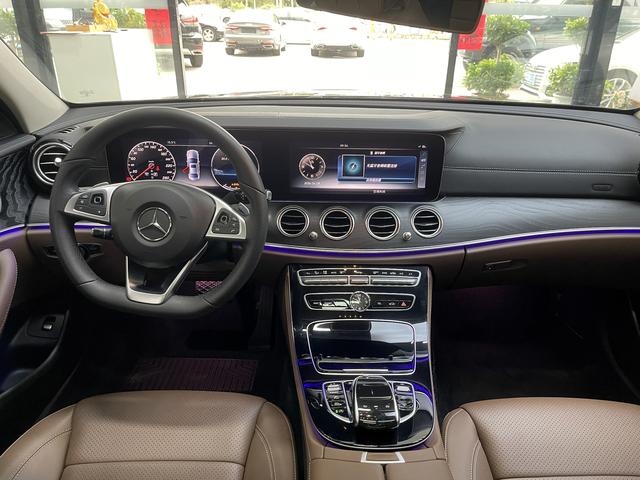 Mercedes-Benz E-Class 2017 E 300 L Luxury — фото 9