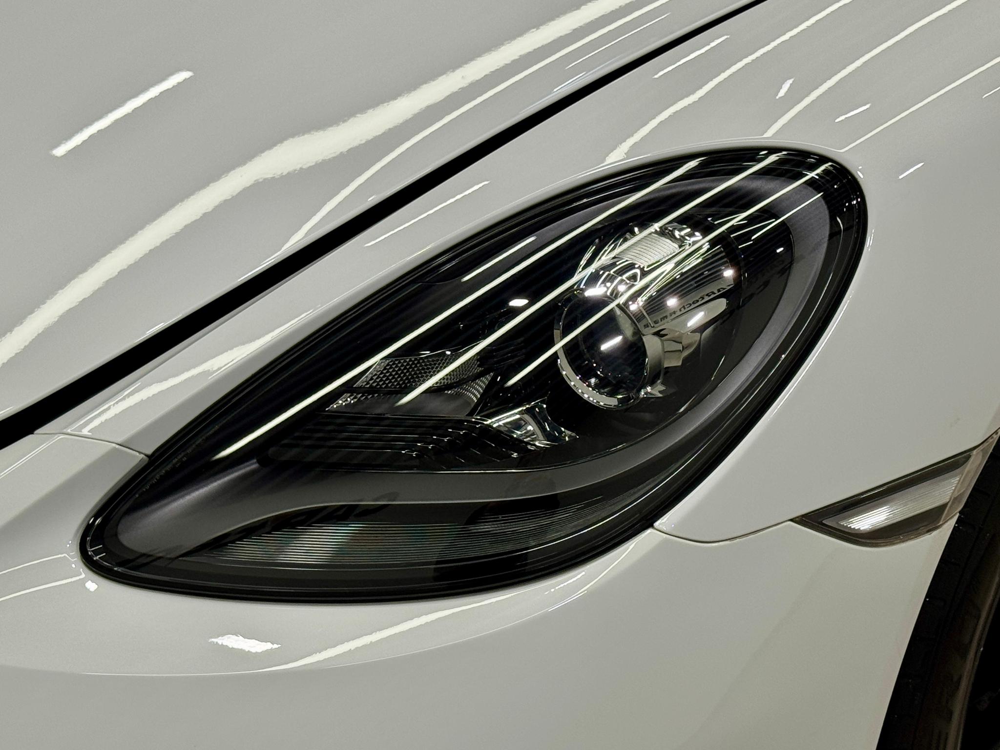 Porsche 718 2020 Cayman 2.0T