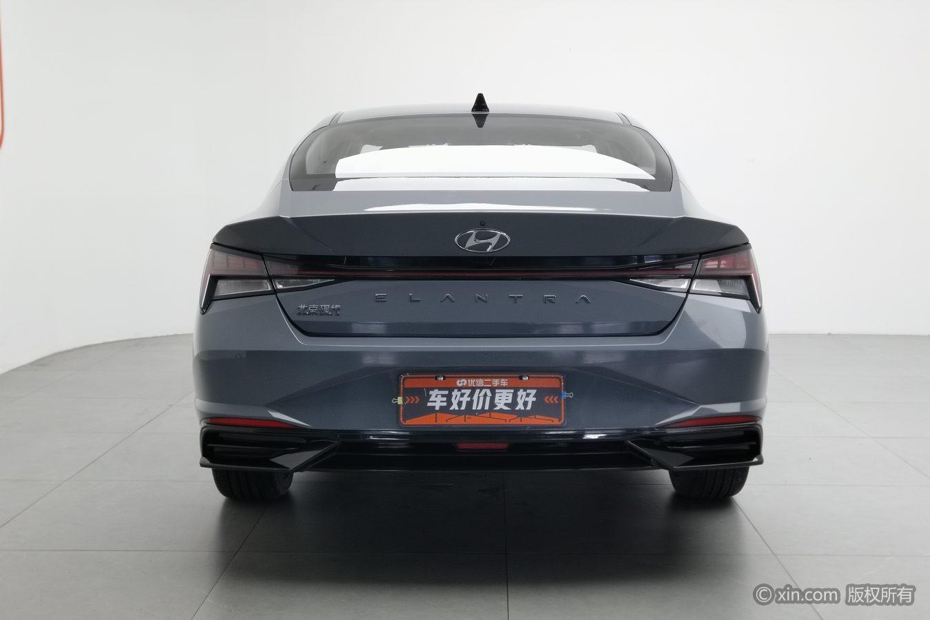 Hyundai Elantra 2022 1.5L CVT LUX Luxury