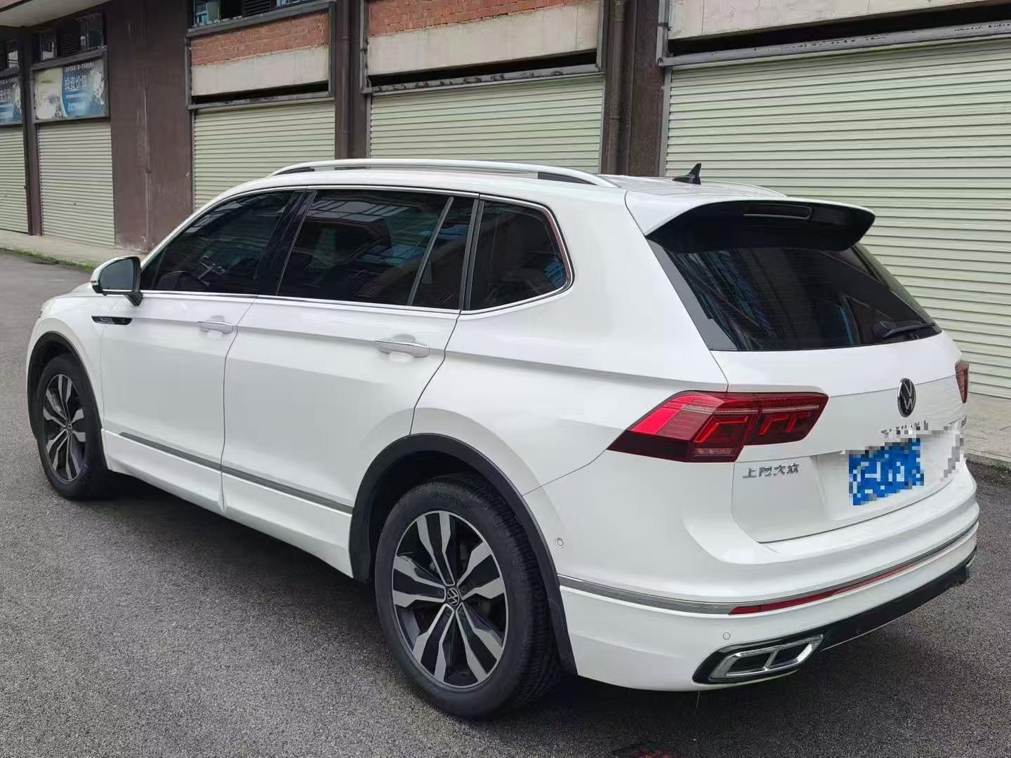 Volkswagen Tiguan L L 2022 330TSI AT R-Line