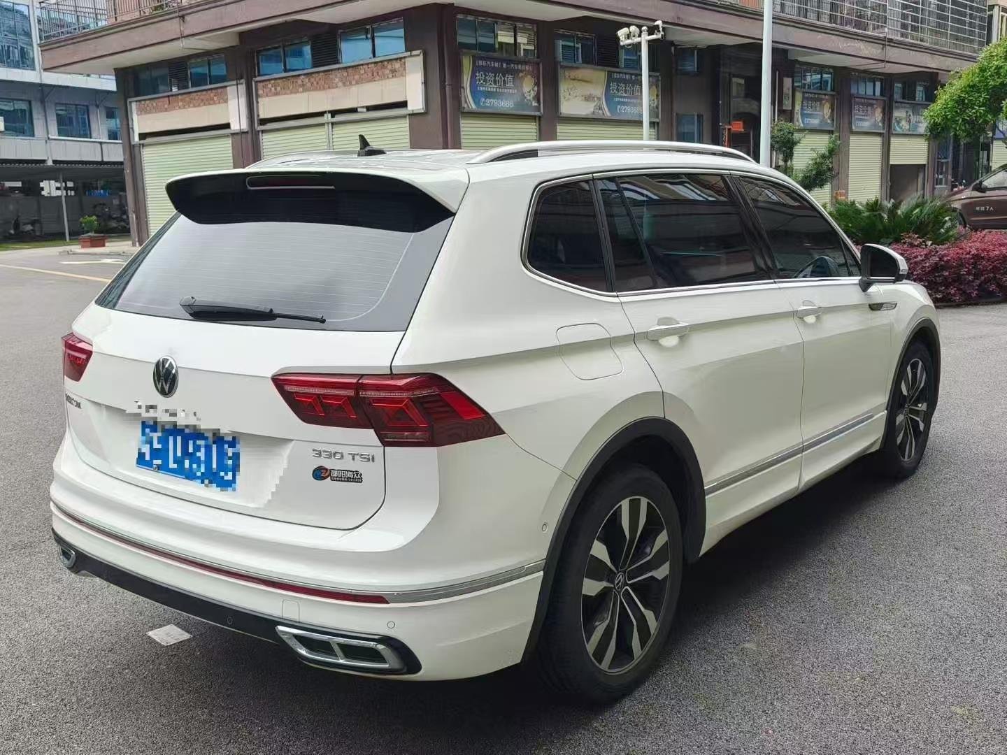 Volkswagen Tiguan L L 2022 330TSI AT R-Line