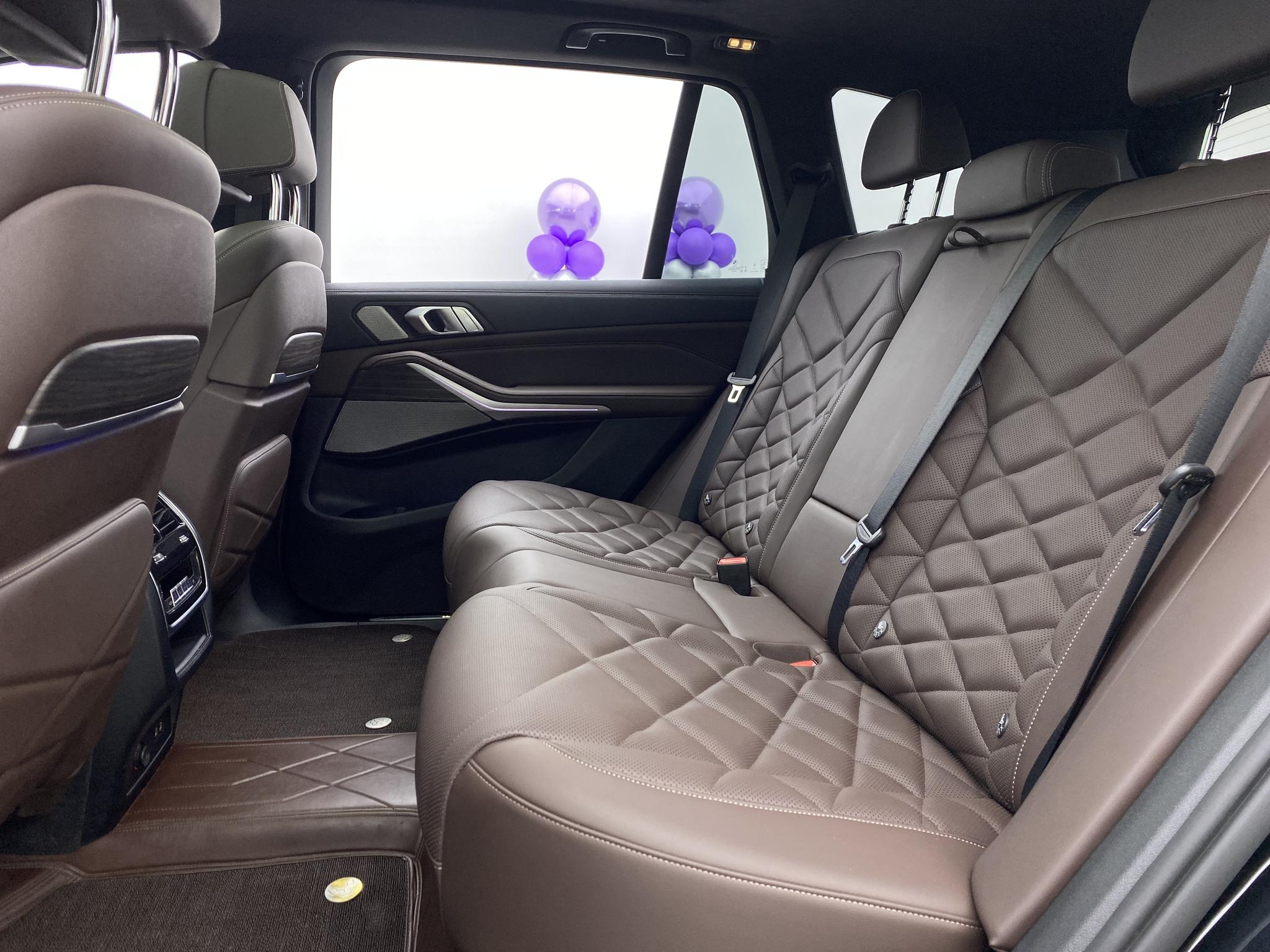BMW X5 2022 xDrive 40Li M Sport