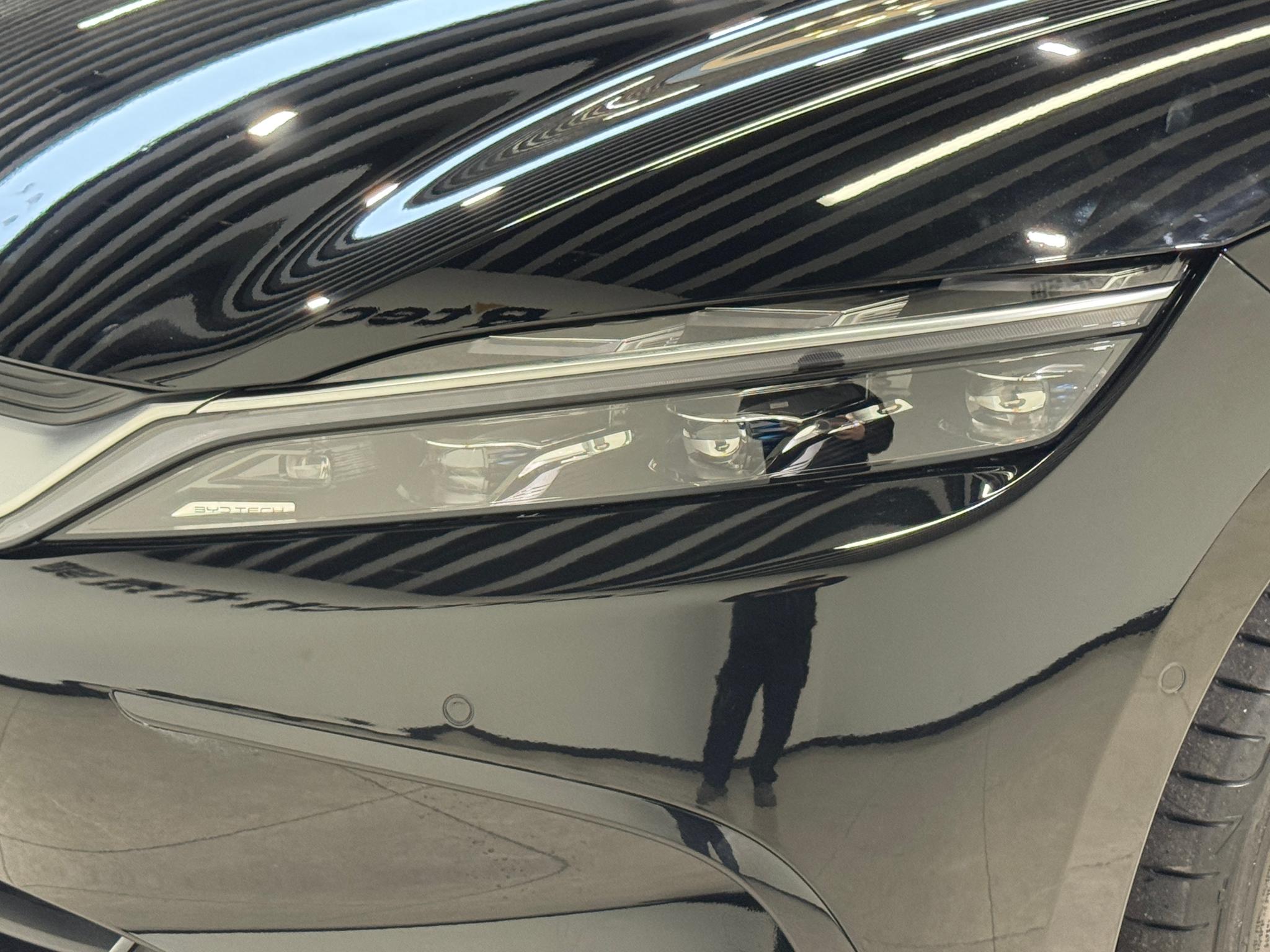 BYD Han DM 2025 Smart Drive DM-i 125KM Flagship