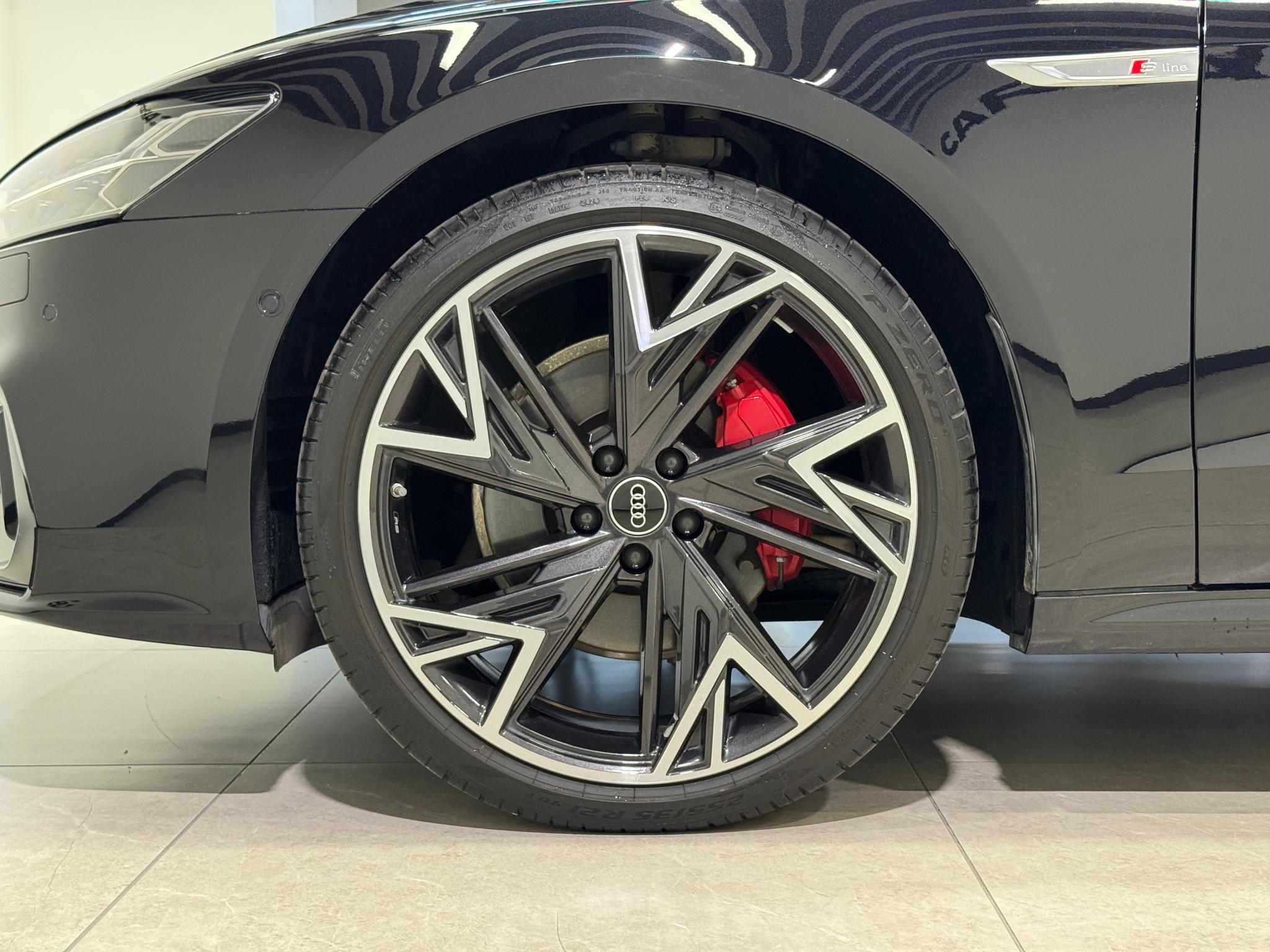 Audi A7L 2024 45 TFSI quattro
