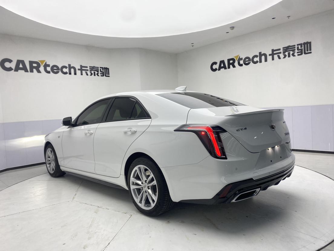Cadillac CT4 2022 28T