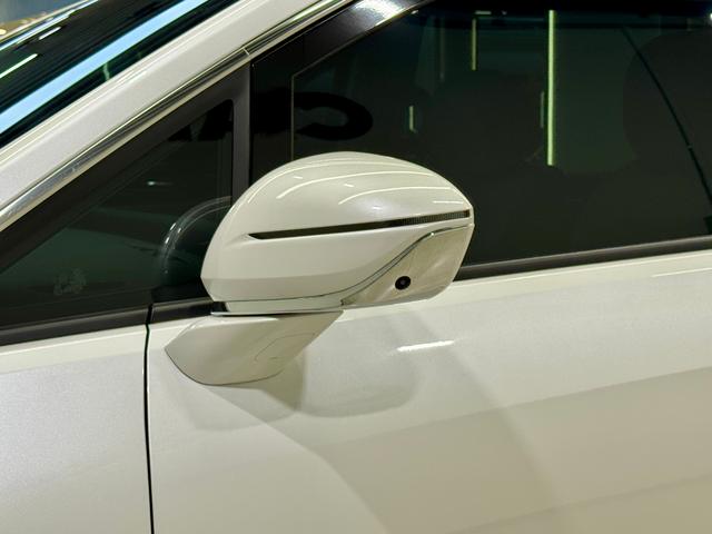 Buick GL8 2025 ES 2.0 T Flagship — фото 16