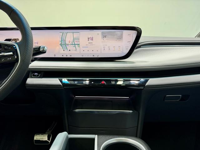 Buick GL8 2025 ES 2.0 T Flagship — фото 17