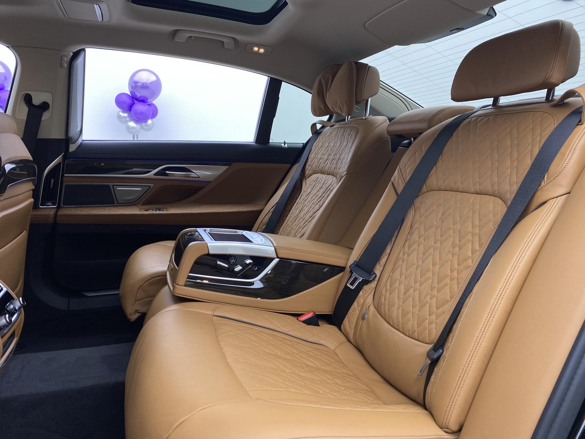 BMW 7 Series 7 2021 730Li Luxury