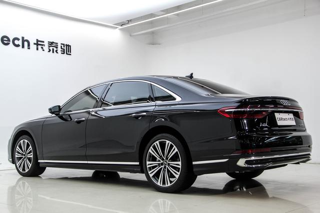 Audi A8 2024 A 8 L 45 TFSI quattro Luxury — фото 4