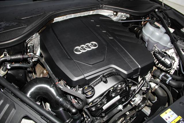 Audi A8 2024 A 8 L 45 TFSI quattro Luxury — фото 7