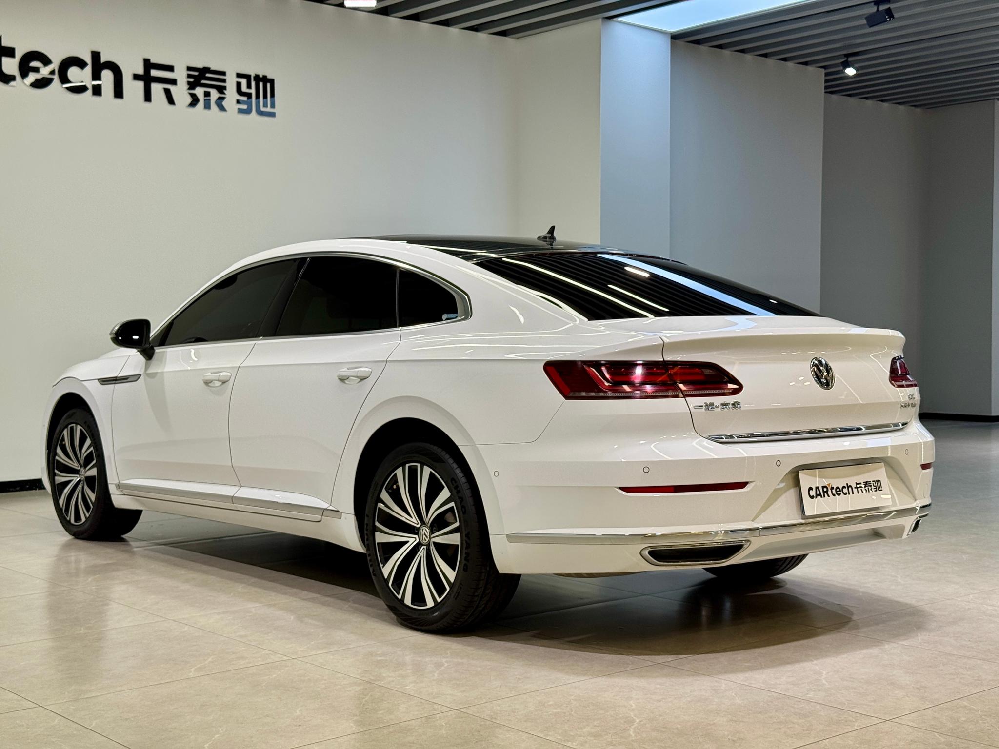 Volkswagen Passat CC CC 2020 330TSI VI